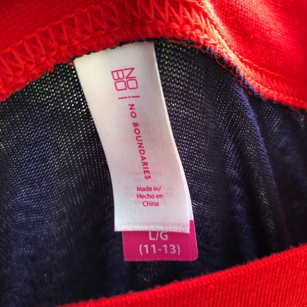 Sweatshirt - Picture 2 of 4